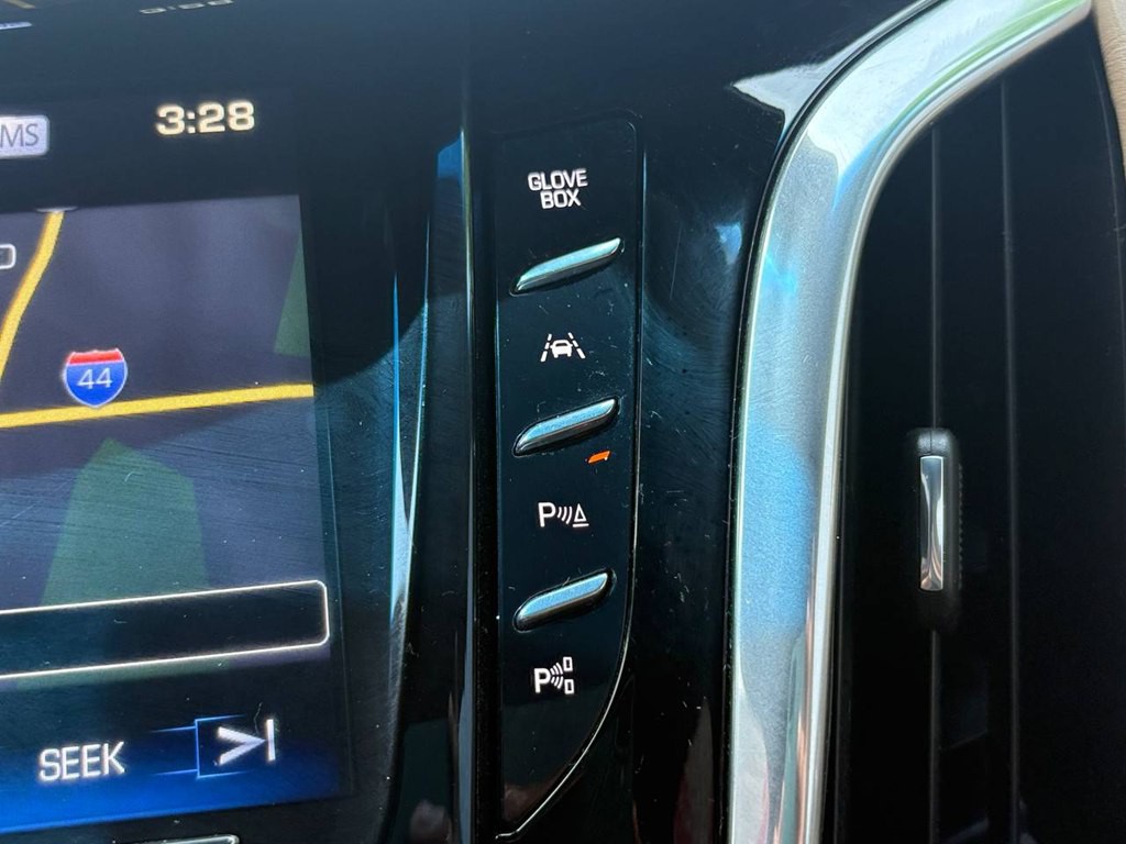2018 Cadillac Escalade Image 29