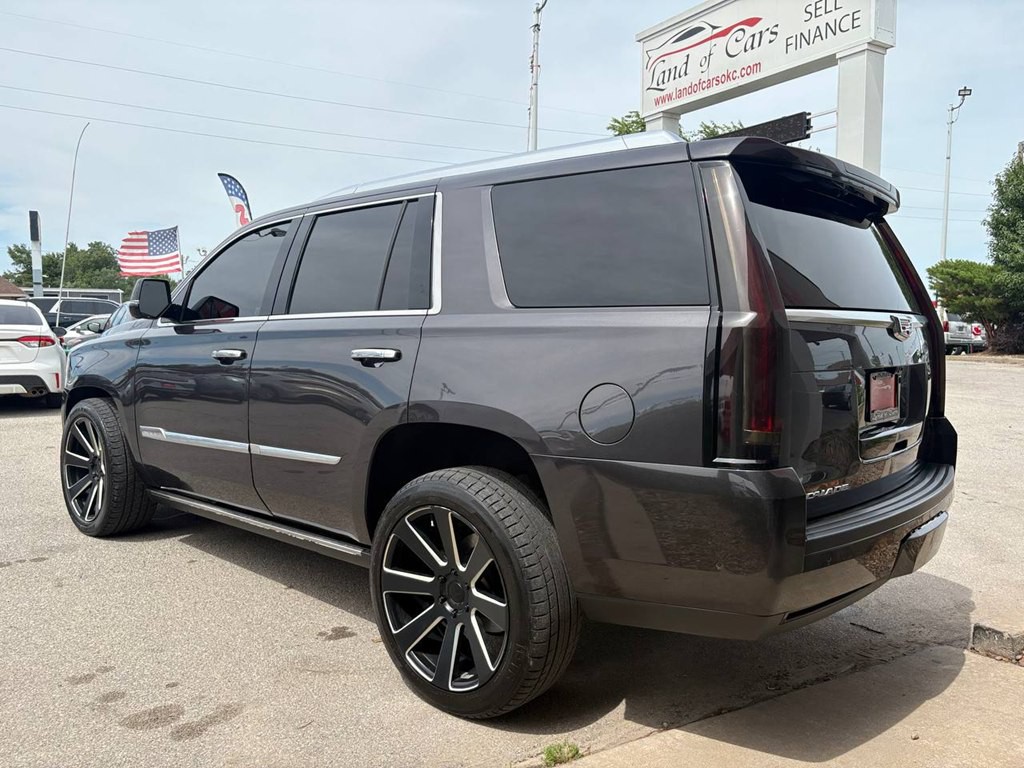 2018 Cadillac Escalade Image 44