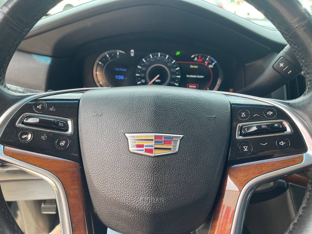 2016 Cadillac Escalade Image 43