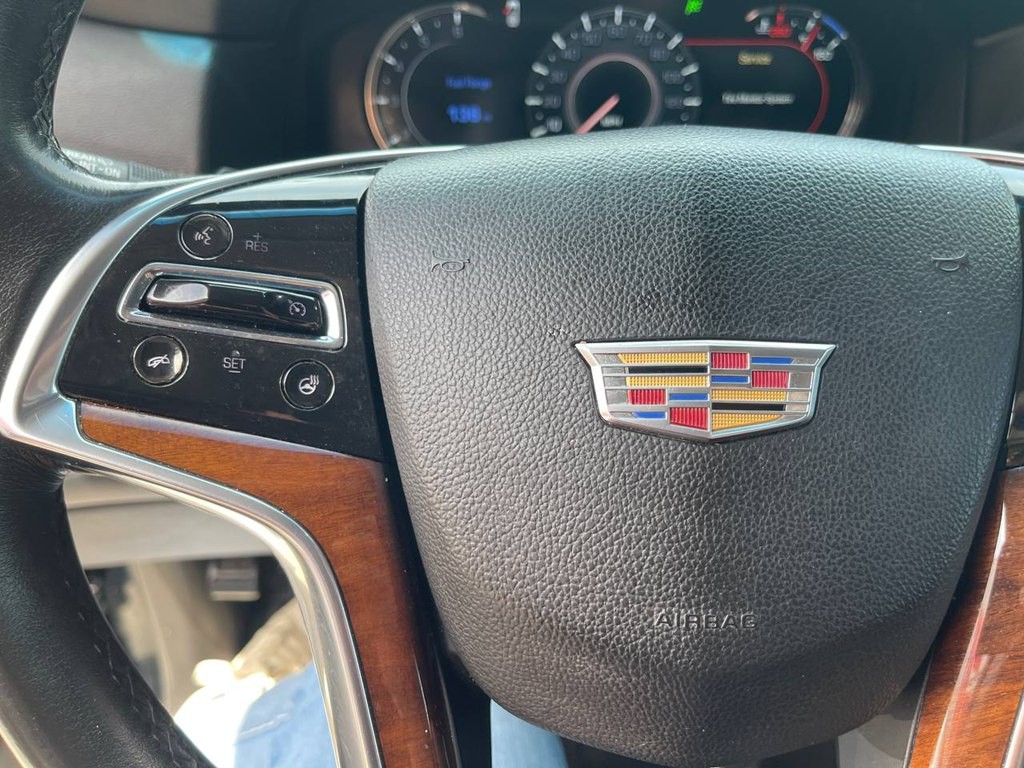 2016 Cadillac Escalade Image 44