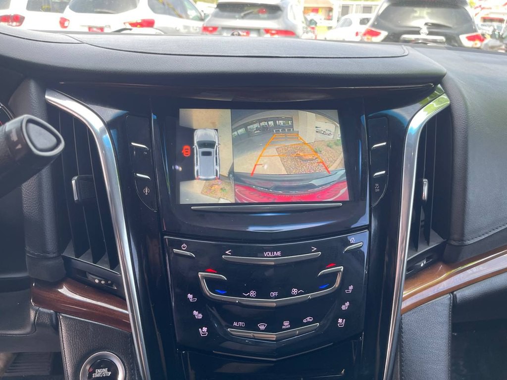 2016 Cadillac Escalade Image 50