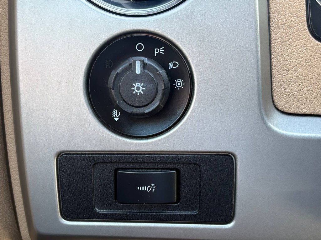 2013 Ford F-150 Image 18