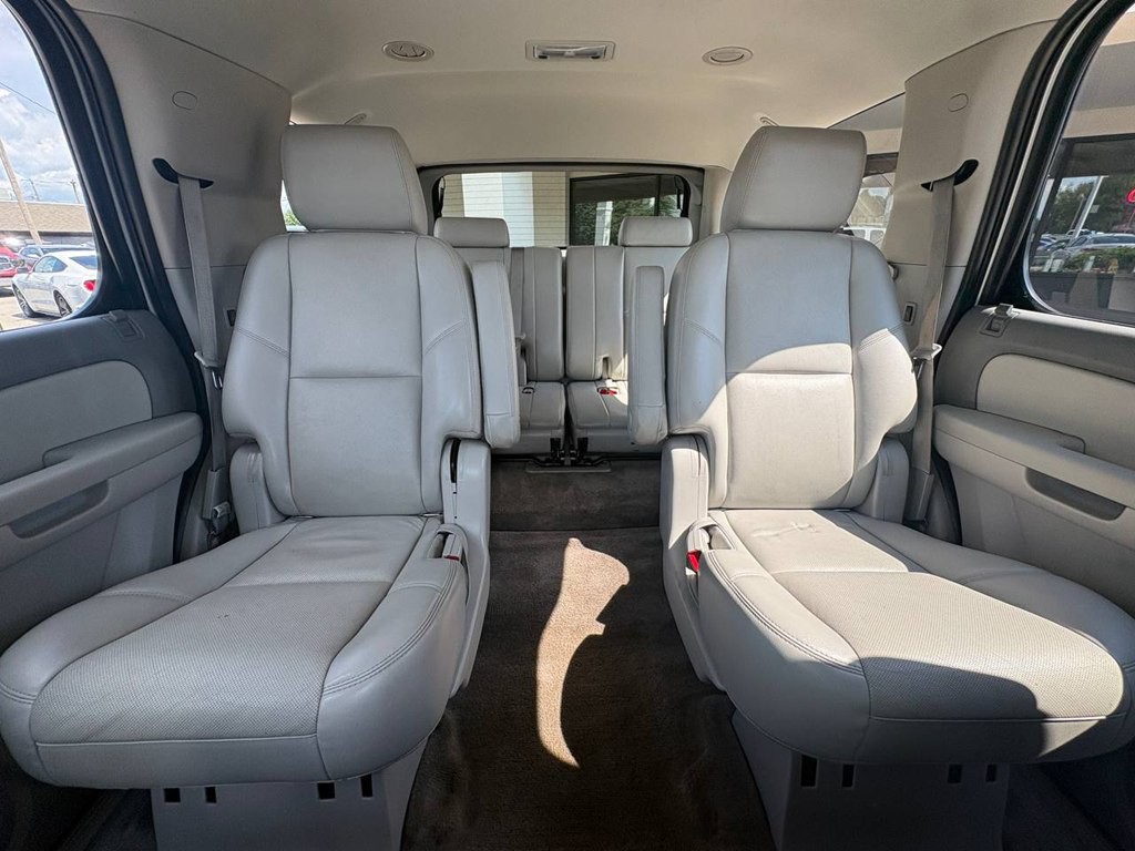 2013 GMC Yukon Image 32