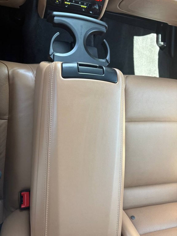 2015 BMW 7 Series Image 37