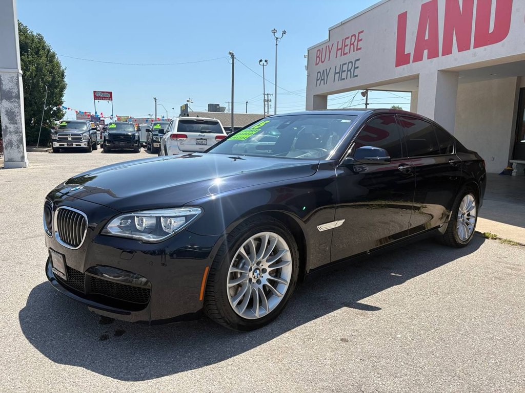 2015 BMW 7 Series Image 44