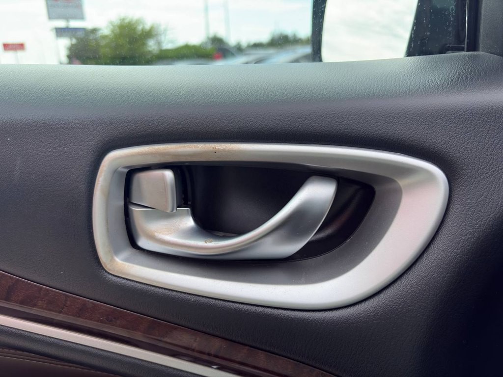 2015 INFINITI QX60 Image 18