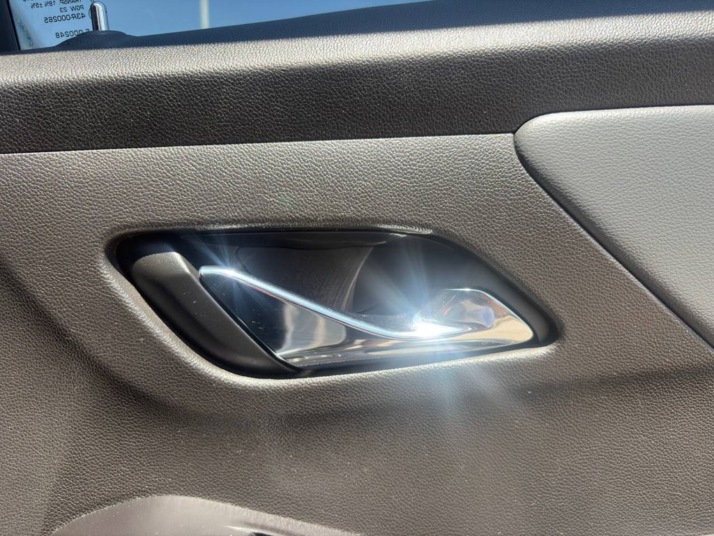 2018 Chevrolet Traverse Image 12