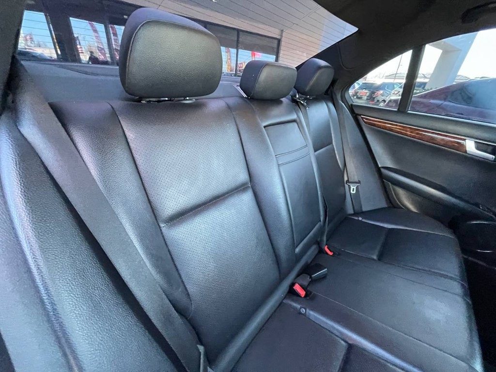2013 Mercedes-Benz C-Class Image 15