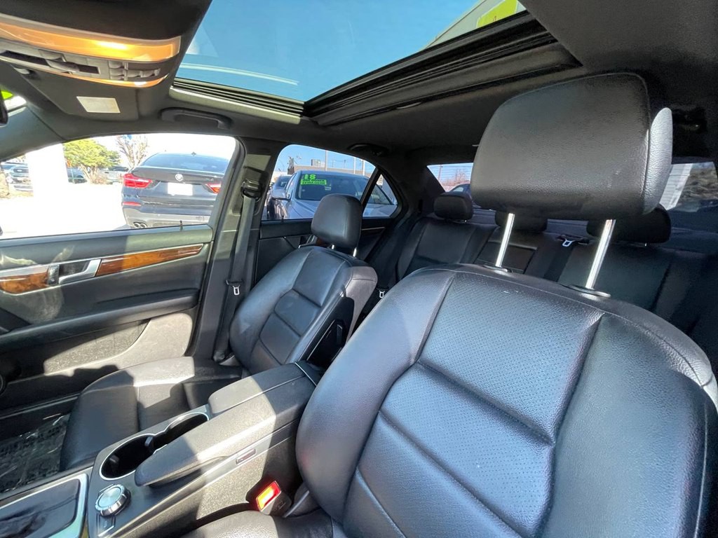 2013 Mercedes-Benz C-Class Image 26