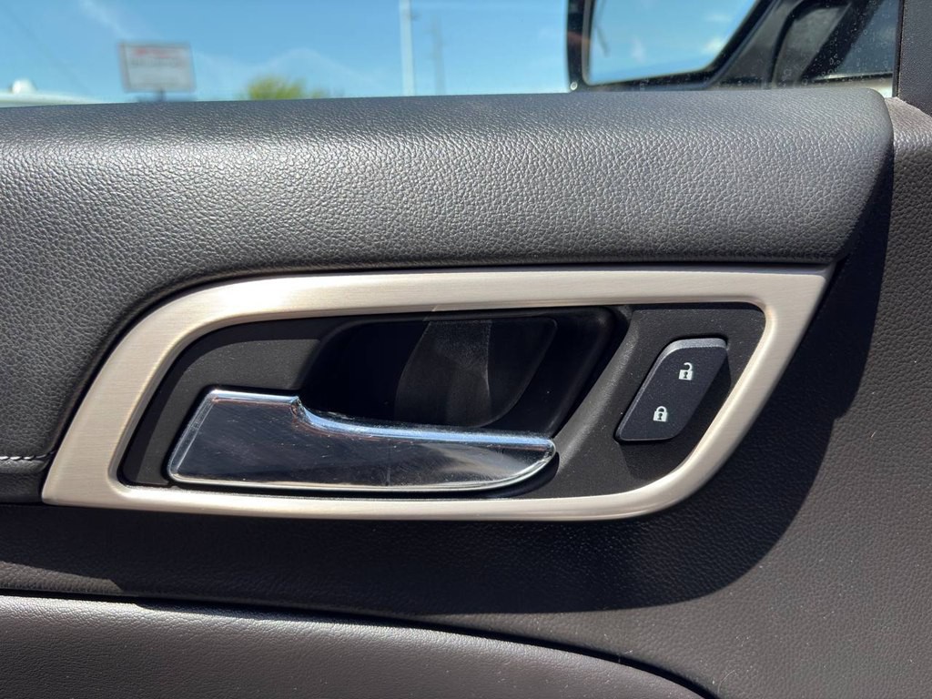 2017 GMC Yukon Image 18