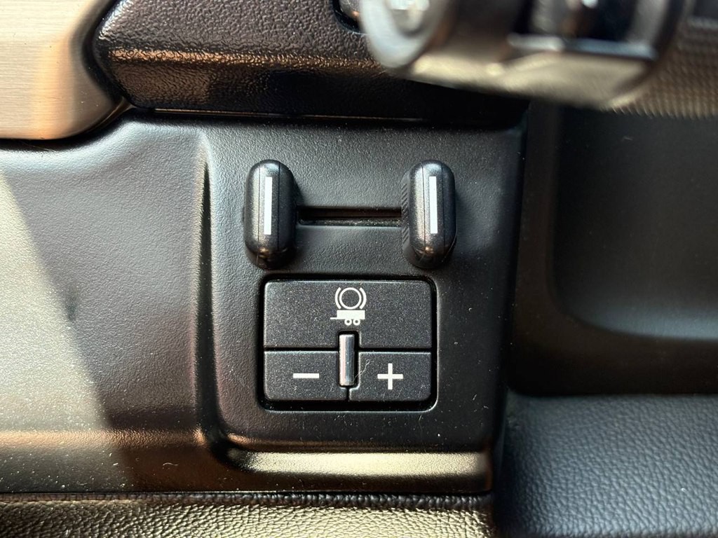 2017 GMC Yukon Image 25