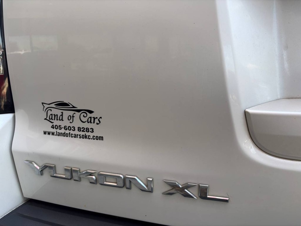 2017 GMC Yukon Image 43