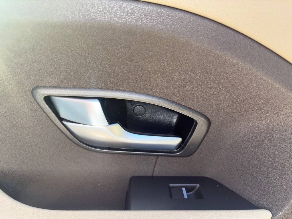 2015 Land Rover Range Rover Evoque Image 16