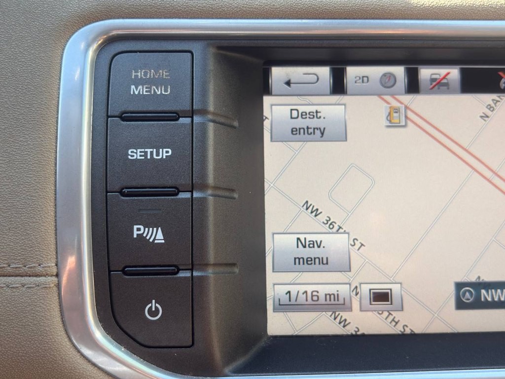 2015 Land Rover Range Rover Evoque Image 33