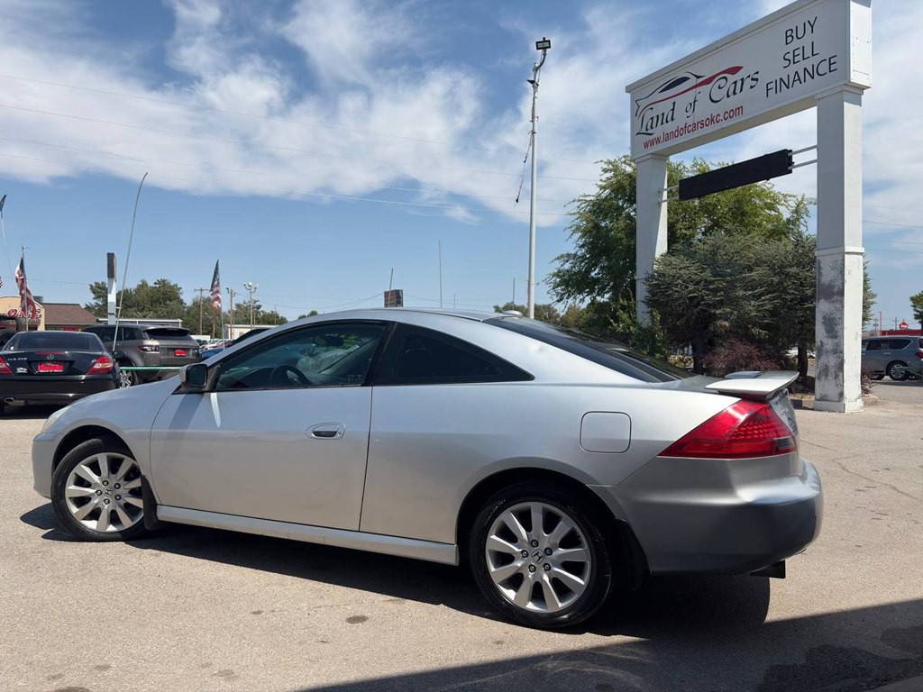 2007 Honda Accord Image 2