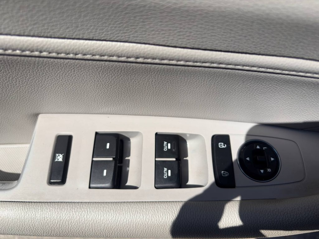2016 Hyundai Sonata Image 19