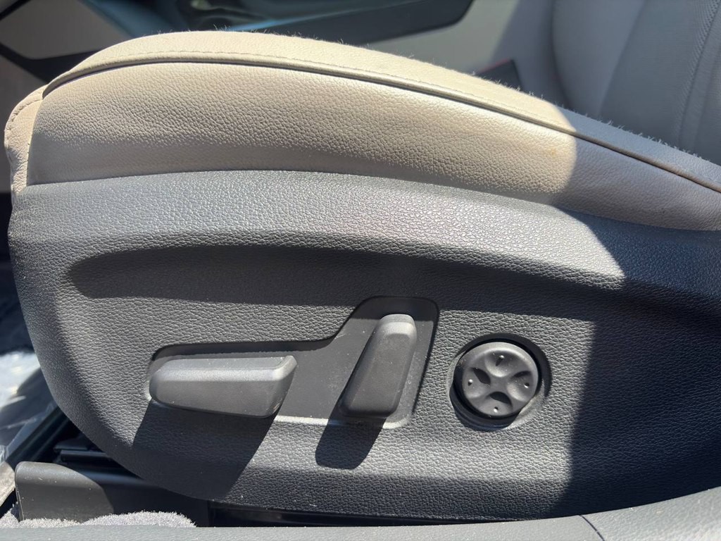 2016 Hyundai Sonata Image 20