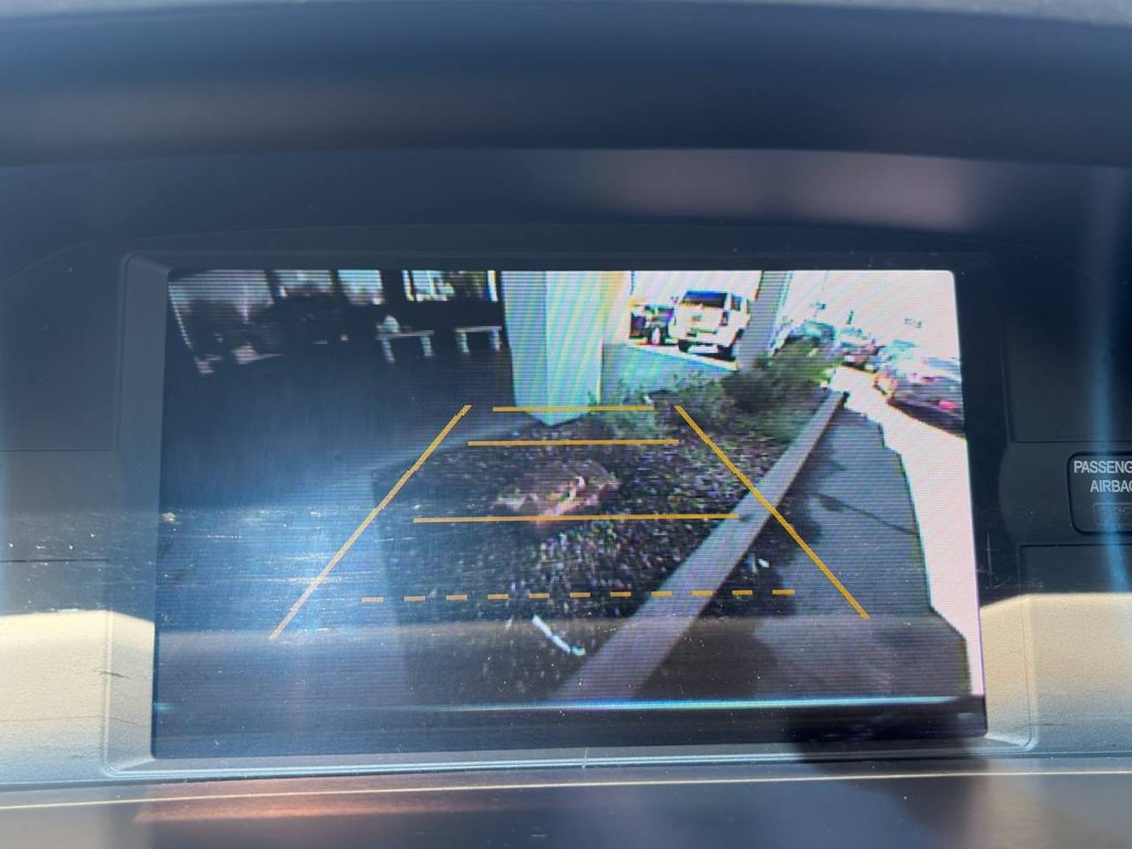 2012 Honda Odyssey Image 23