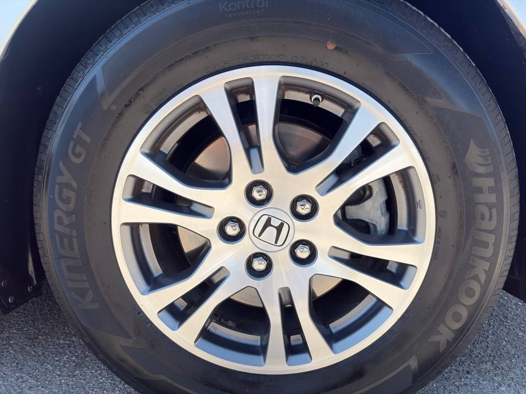 2012 Honda Odyssey Image 40