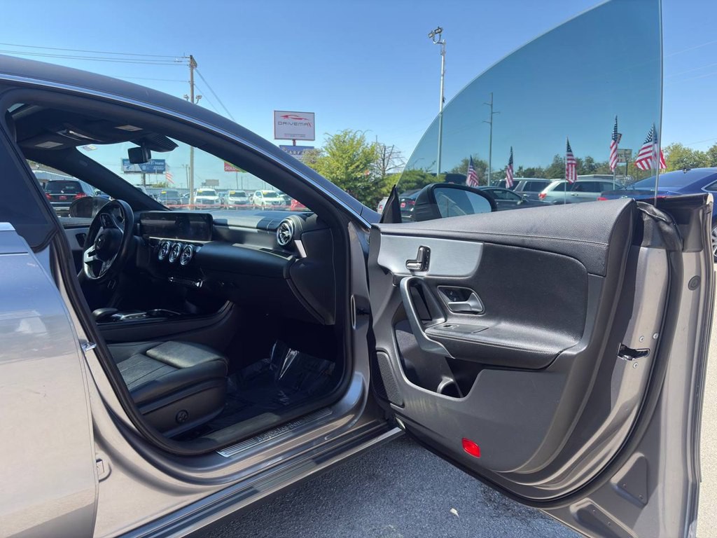2021 Mercedes-Benz CLA-Class Image 5