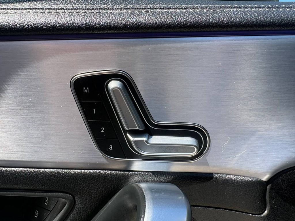 2021 Mercedes-Benz CLA-Class Image 21