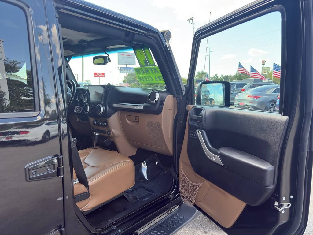 2014 Jeep Wrangler Unlimited Image 5