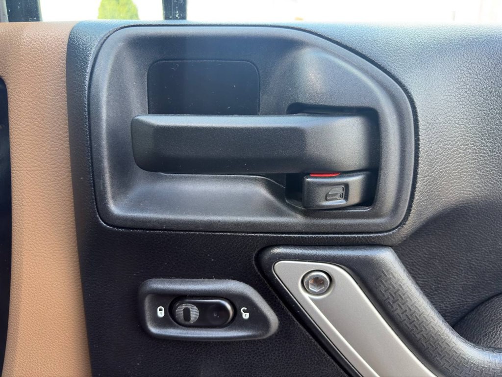 2014 Jeep Wrangler Unlimited Image 6