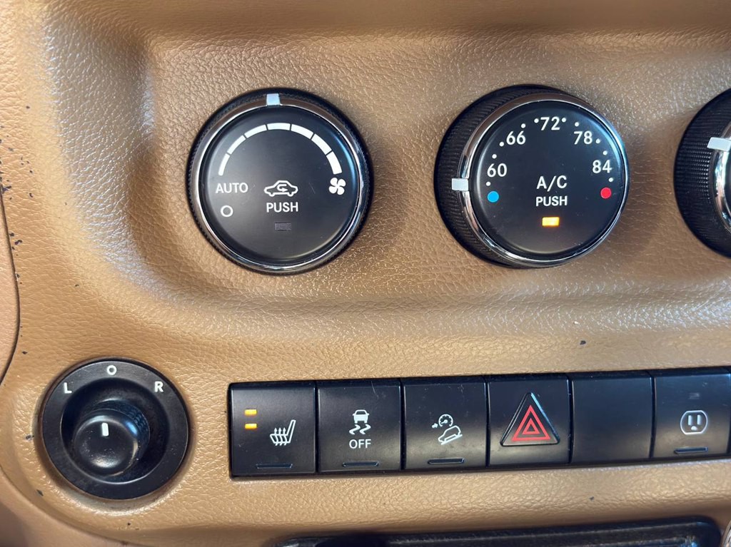 2014 Jeep Wrangler Unlimited Image 20