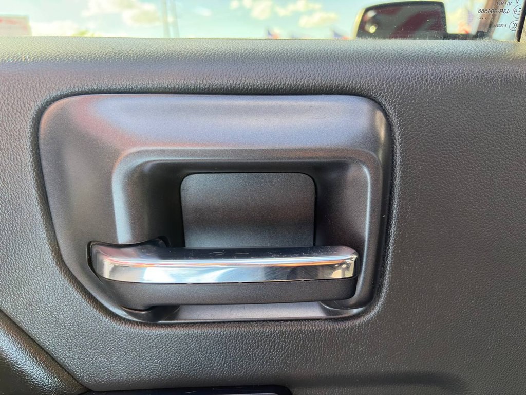 2016 Chevrolet Silverado 1500 Image 13