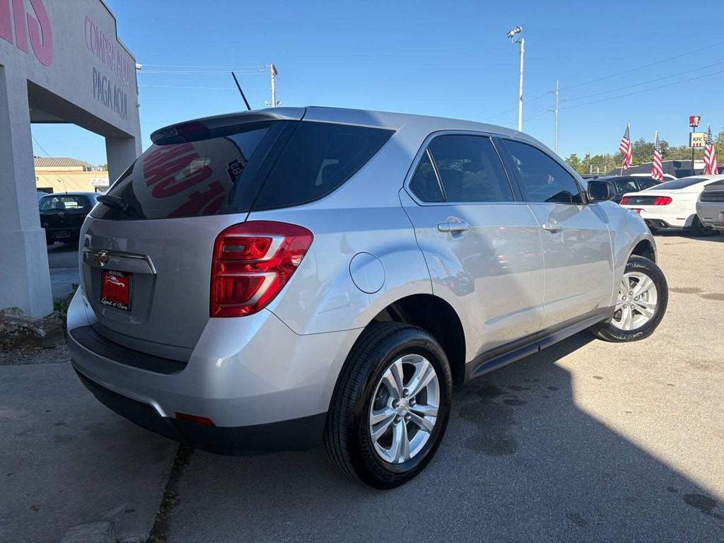 2017 Chevrolet Equinox Image 4
