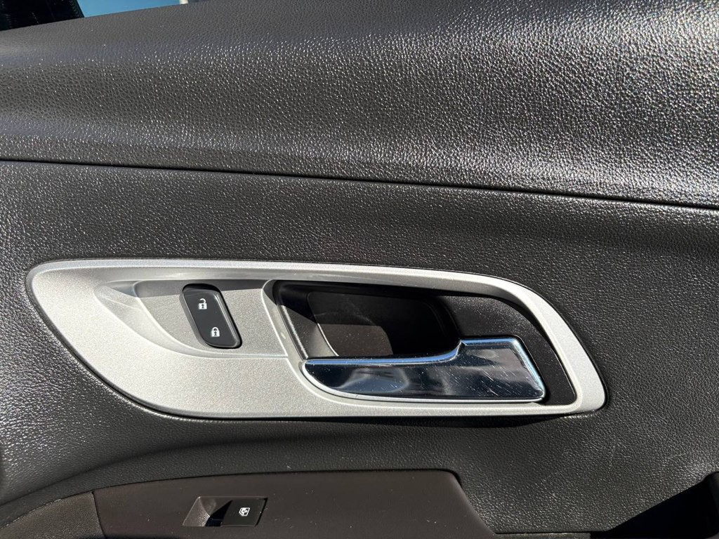 2017 Chevrolet Equinox Image 6