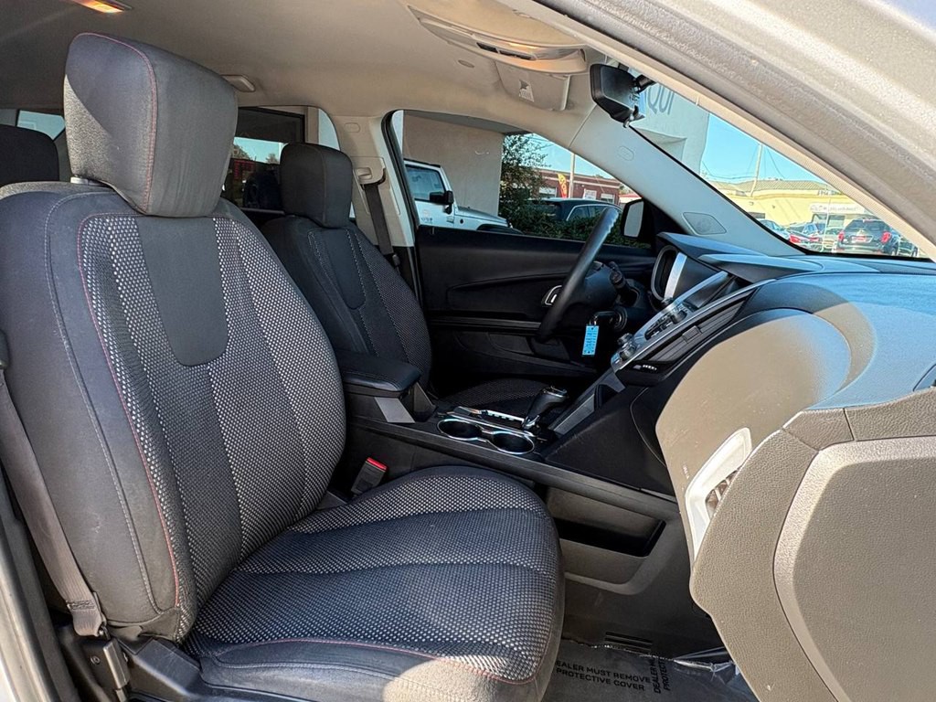 2017 Chevrolet Equinox Image 8