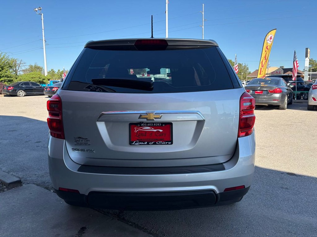 2017 Chevrolet Equinox Image 36