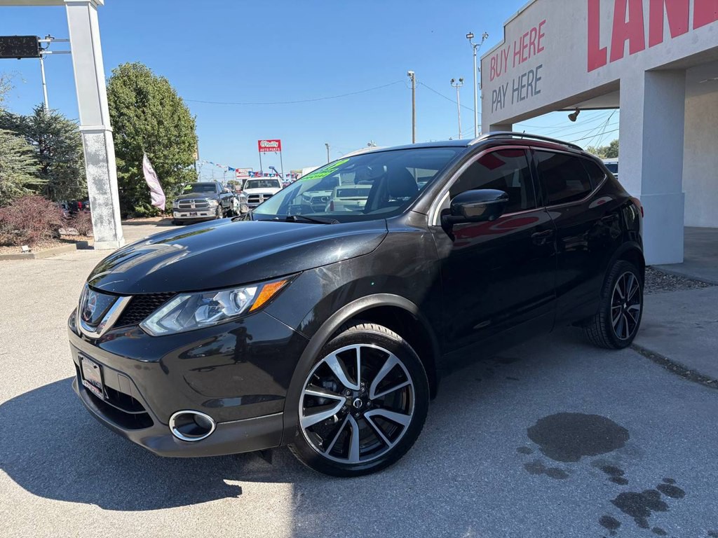 2019 Nissan Rogue Image 3