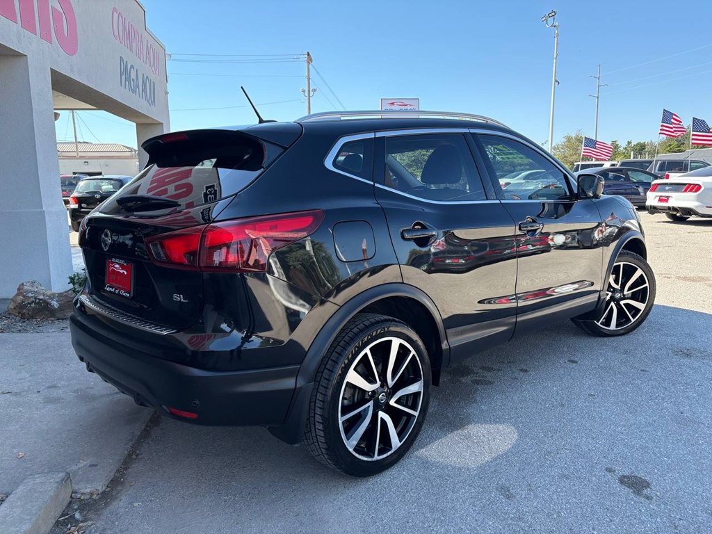2019 Nissan Rogue Image 4
