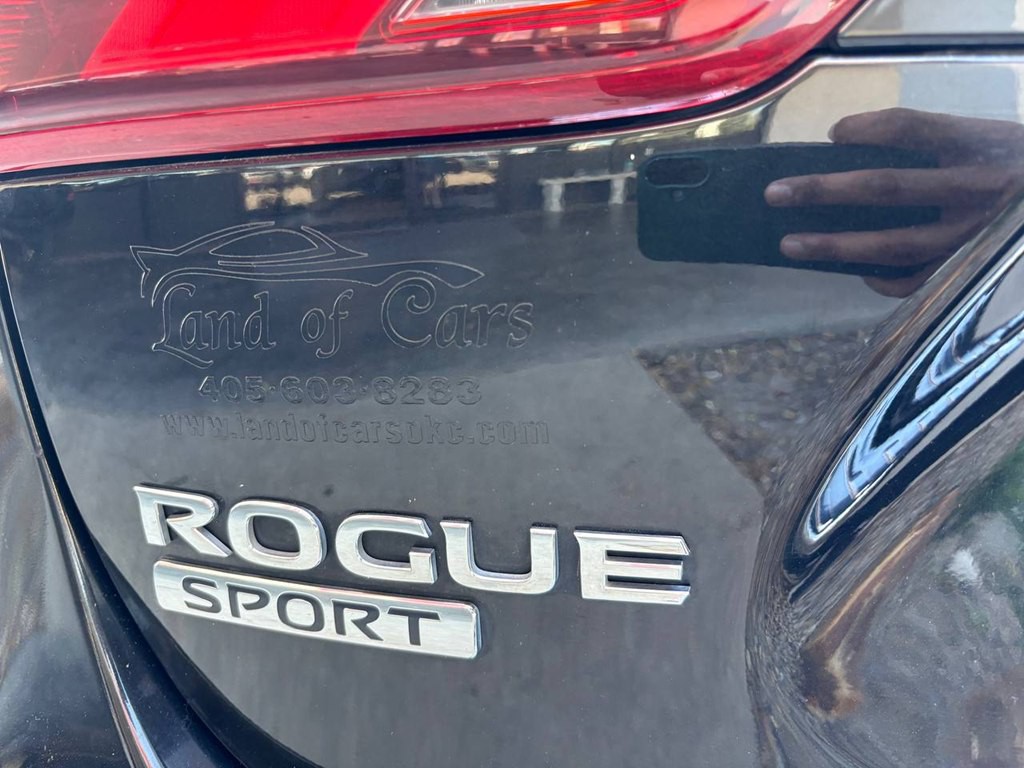 2019 Nissan Rogue Image 33