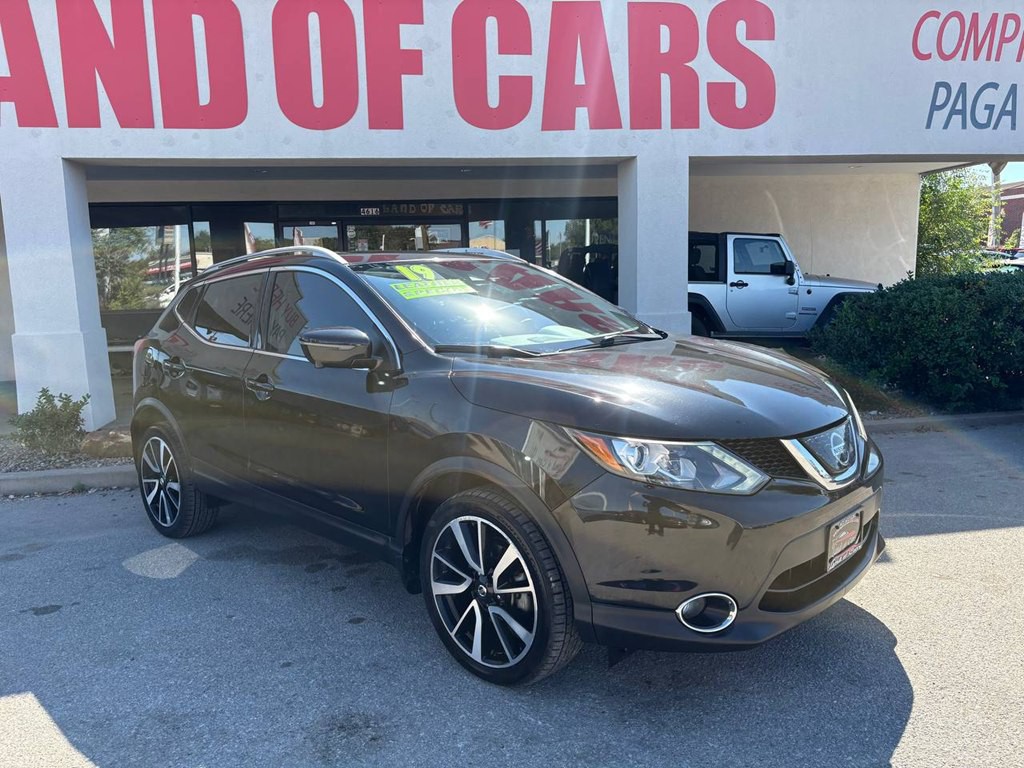 2019 Nissan Rogue Image 36
