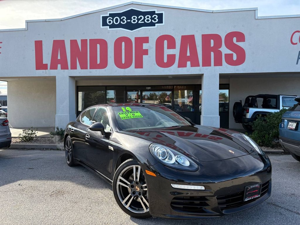 2014 Porsche Panamera Image 1
