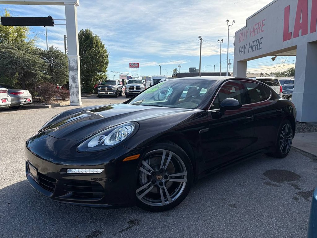 2014 Porsche Panamera Image 3