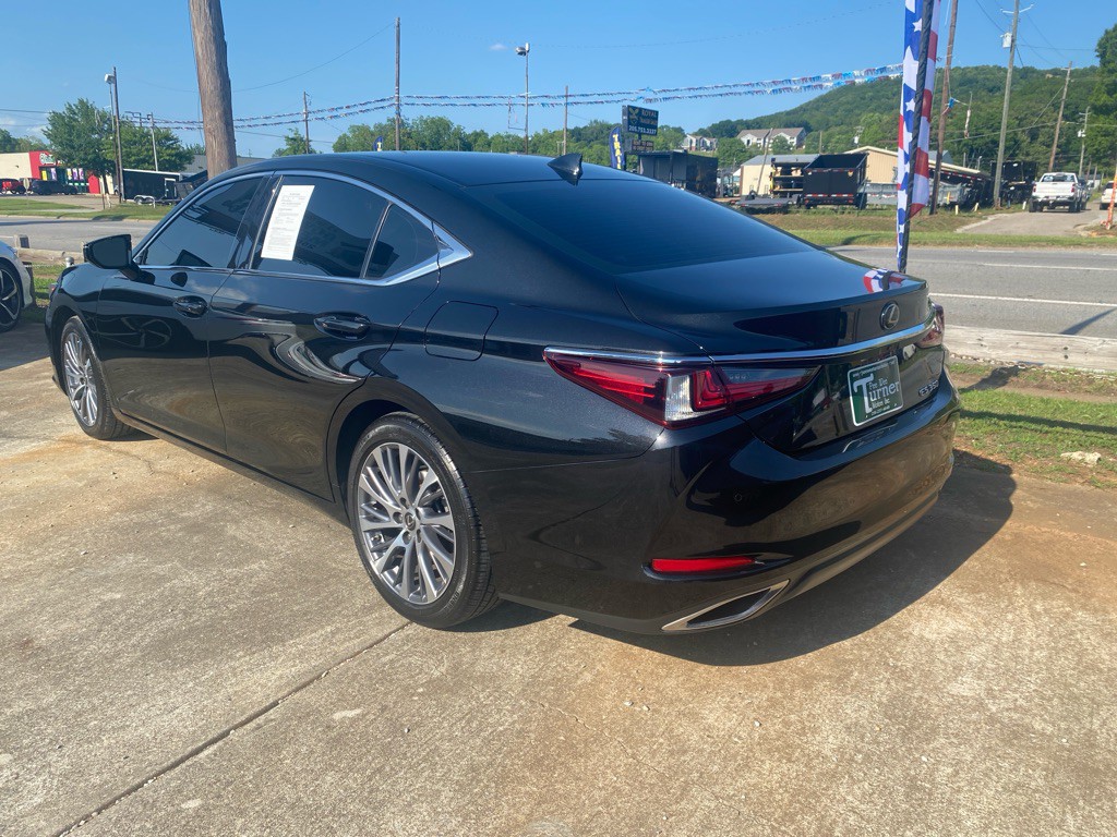 2019 Lexus ES 350 Image 3
