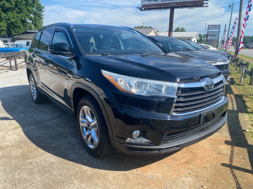 2015 Toyota Highlander Image 3