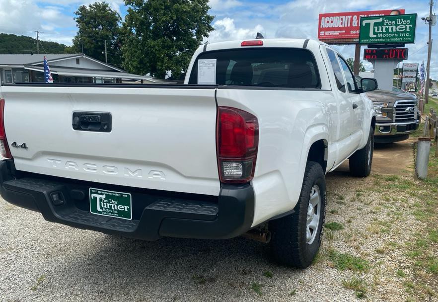 2021 Toyota Tacoma Image 3