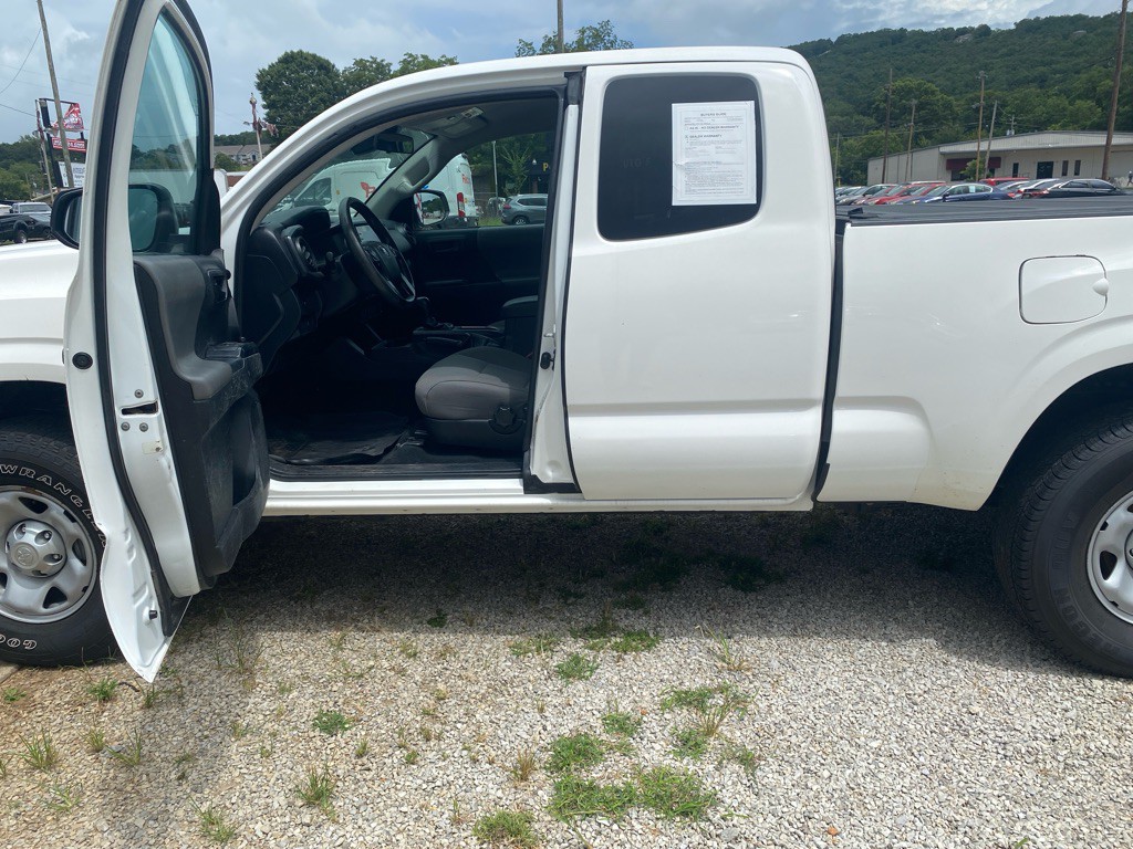 2021 Toyota Tacoma Image 6