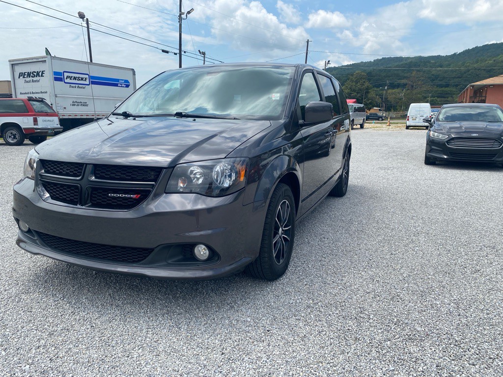 2019 Dodge Grand Caravan Image 1