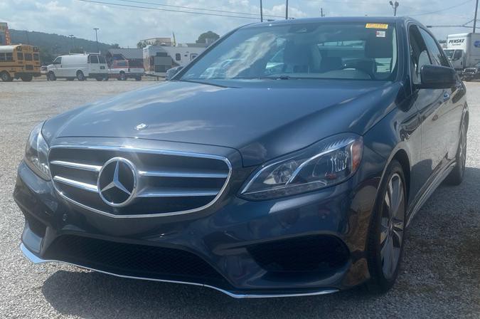 2014 Mercedes-Benz E-Class Image 2