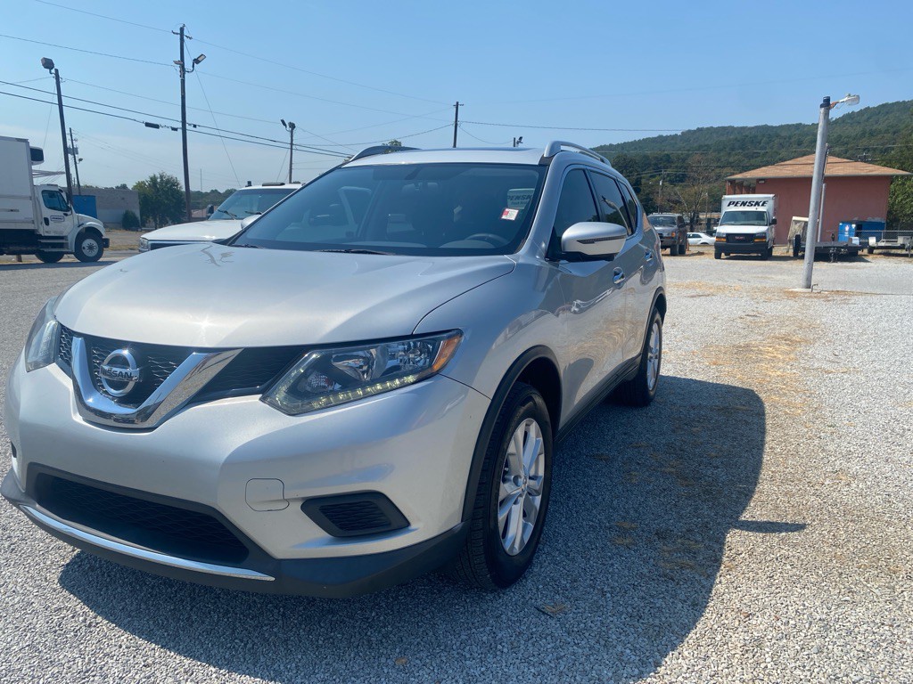2016 Nissan Rogue Image 1