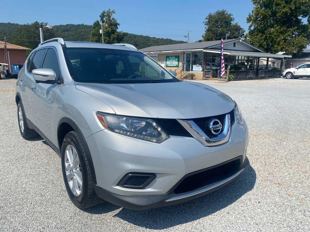 2016 Nissan Rogue Image 2