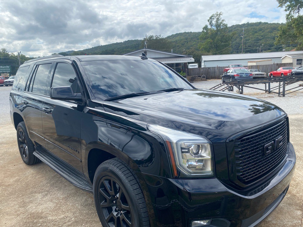 2017 GMC Yukon Image 3
