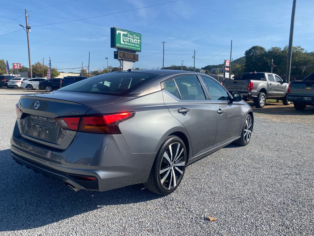 2020 Nissan Altima Image 3