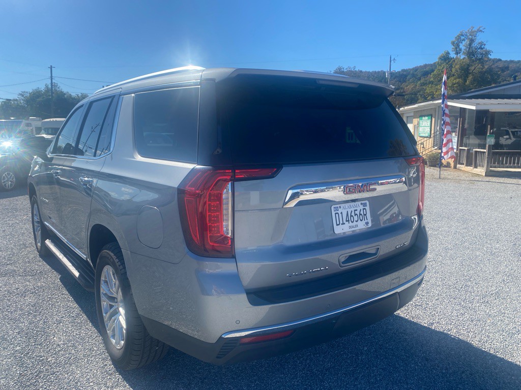 2023 GMC Yukon Image 5